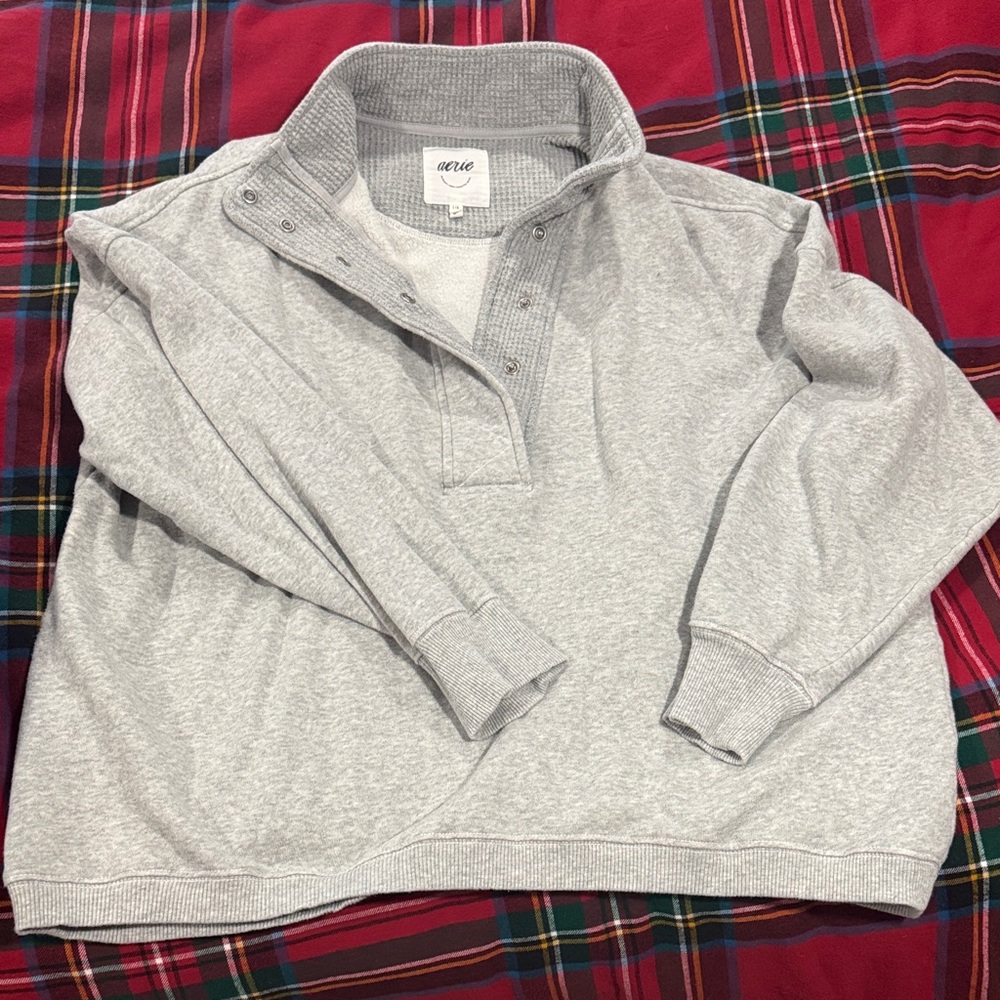 Aerie Gray Pullover Sweatshirt